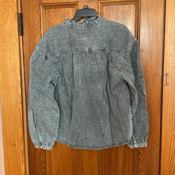 NWT GAP Distressed denim ruffle neck shirt - Picture 7 of 7